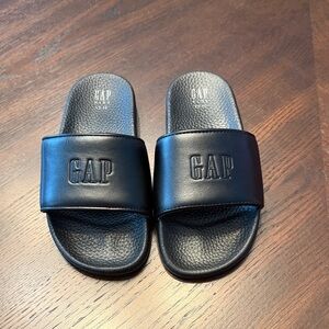 GAP Dark Slide Sandals
